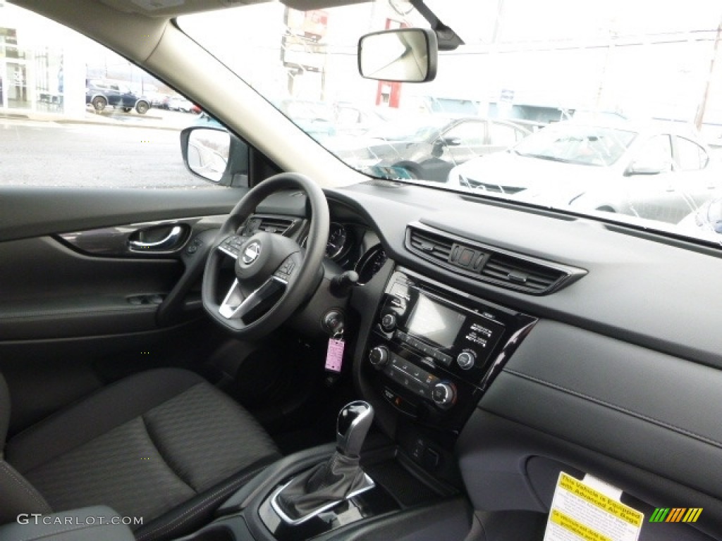 2017 Nissan Rogue S AWD Charcoal Dashboard Photo #118235240