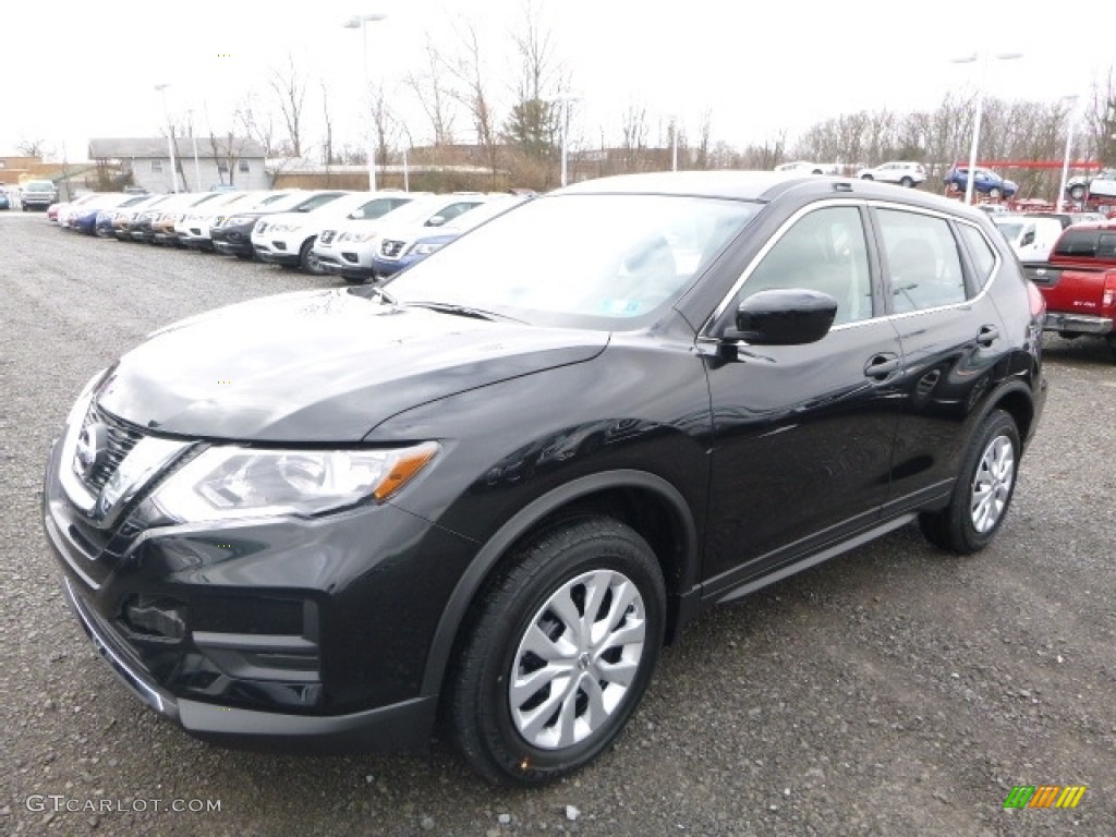 2017 Rogue S AWD - Magnetic Black / Charcoal photo #11