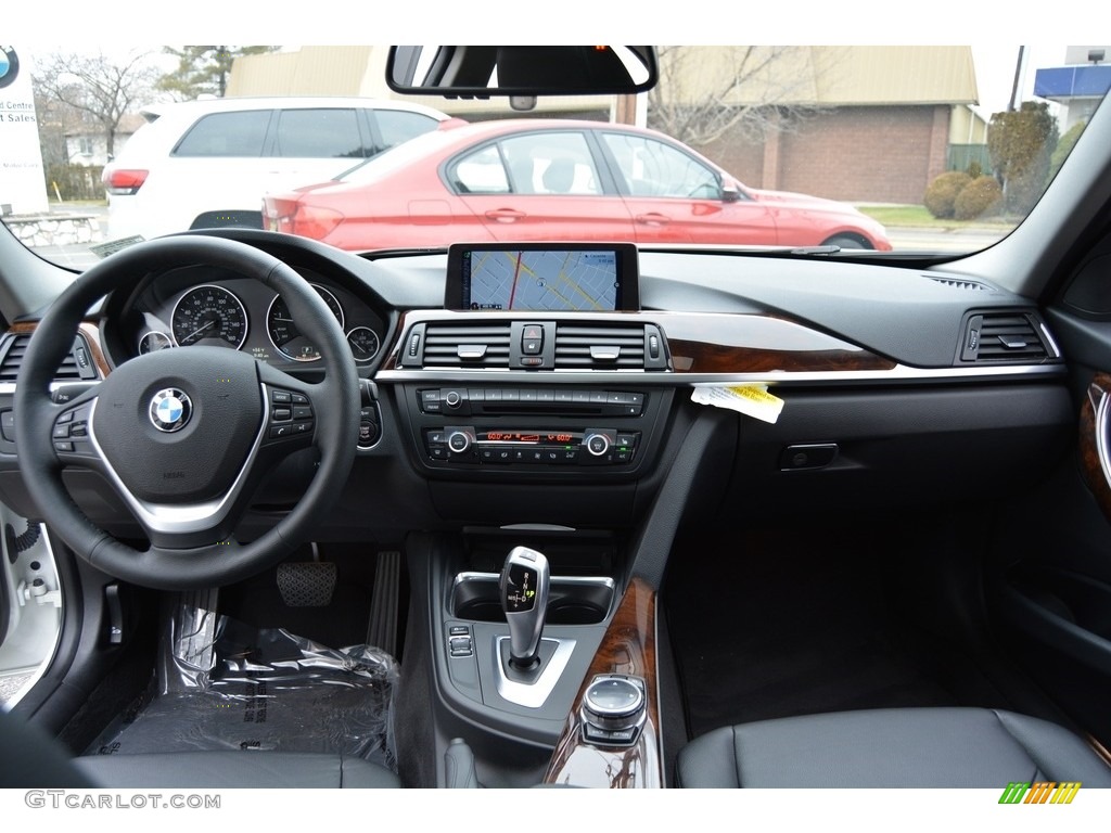 2014 3 Series 328i xDrive Sedan - Alpine White / Black photo #15