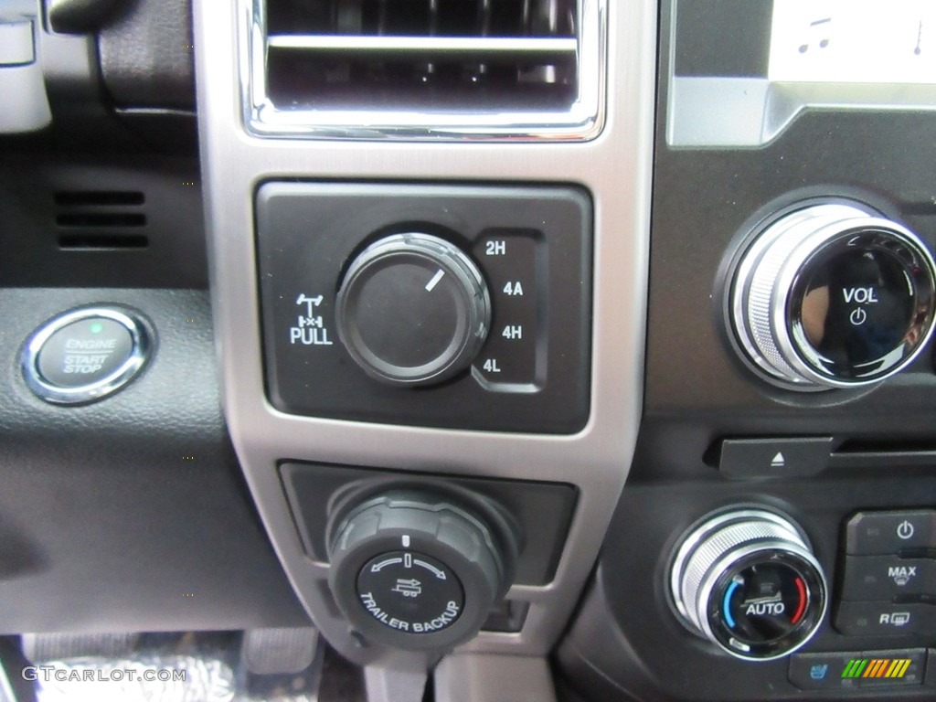 2017 F150 Platinum SuperCrew 4x4 - Shadow Black / Black photo #29