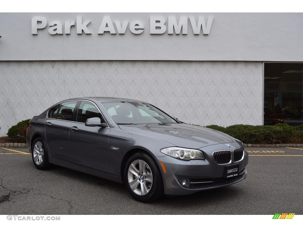 2013 5 Series 528i xDrive Sedan - Space Gray Metallic / Cinnamon Brown photo #1