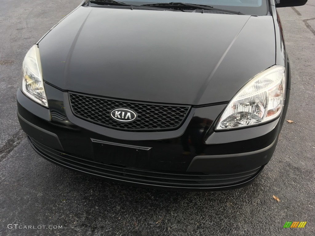2009 Rio Rio5 LX Hatchback - Midnight Black / Gray photo #9