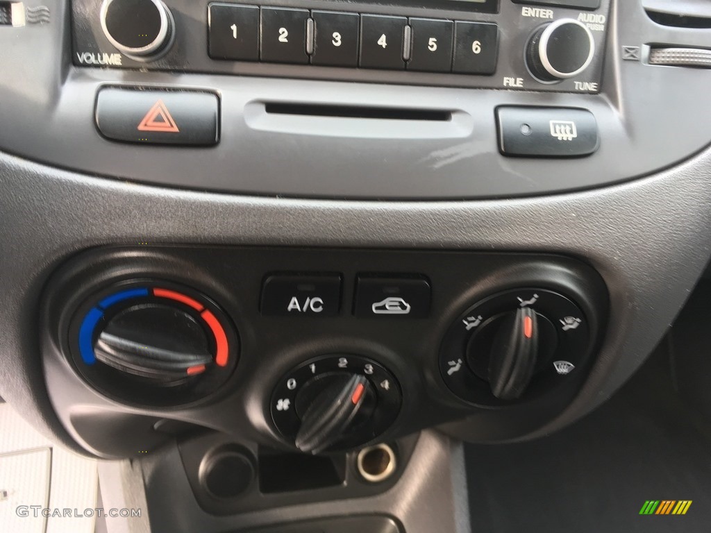 2009 Rio Rio5 LX Hatchback - Midnight Black / Gray photo #18