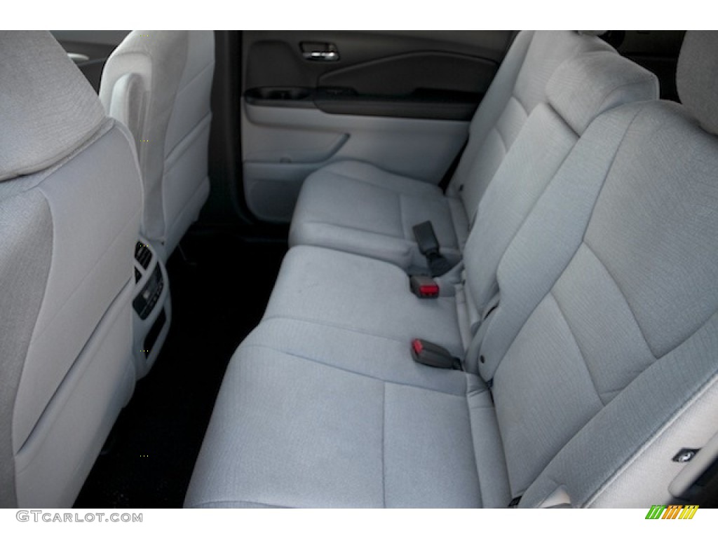 2017 Honda Pilot EX-L AWD Rear Seat Photo #118249191