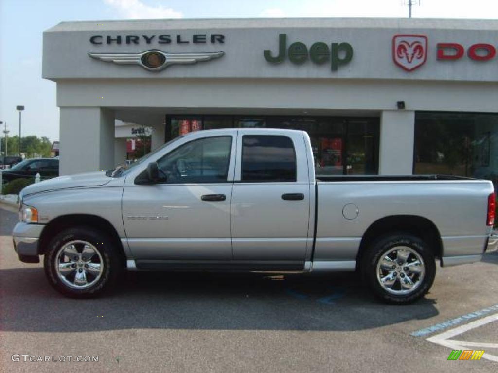 2003 Ram 1500 SLT Quad Cab 4x4 - Bright Silver Metallic / Dark Slate Gray photo #7