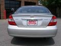 Lunar Mist Metallic - Camry LE Photo No. 4