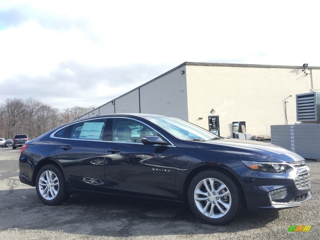 2017 Malibu LT - Blue Velvet Metallic / Dark Atmosphere/Medium Ash Gray photo #3