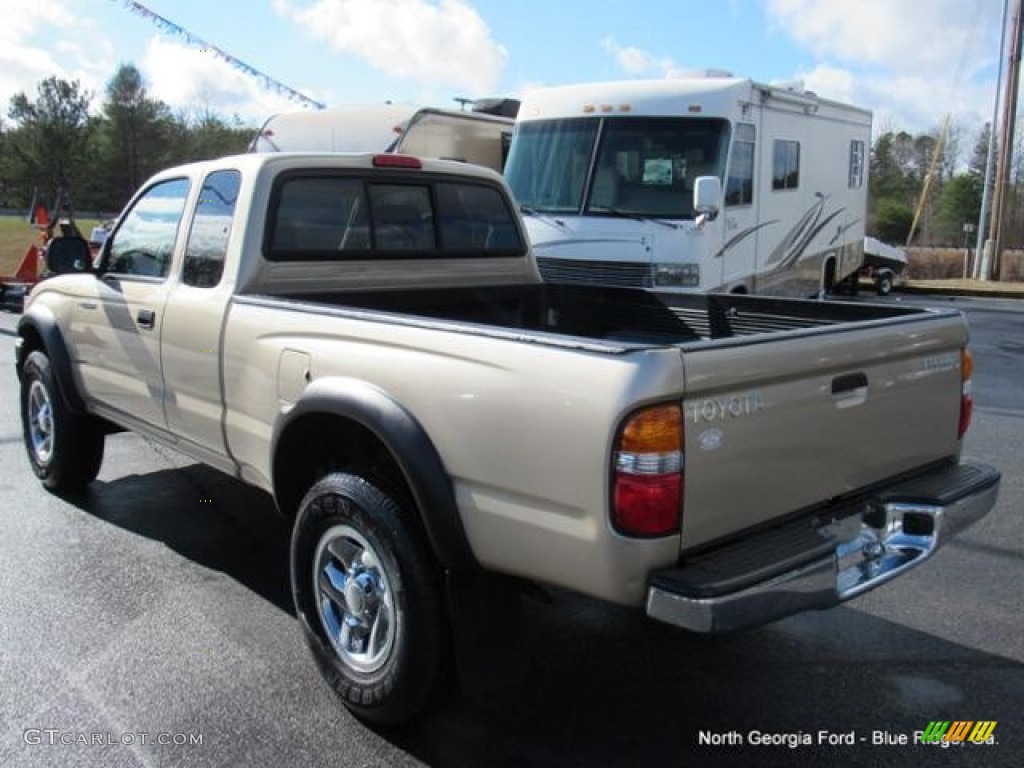 2004 Tacoma V6 PreRunner Xtracab - Mystic Gold Metallic / Oak photo #3