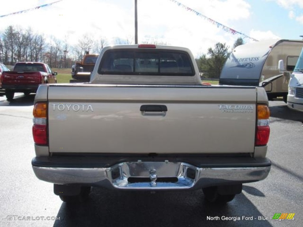 2004 Tacoma V6 PreRunner Xtracab - Mystic Gold Metallic / Oak photo #4
