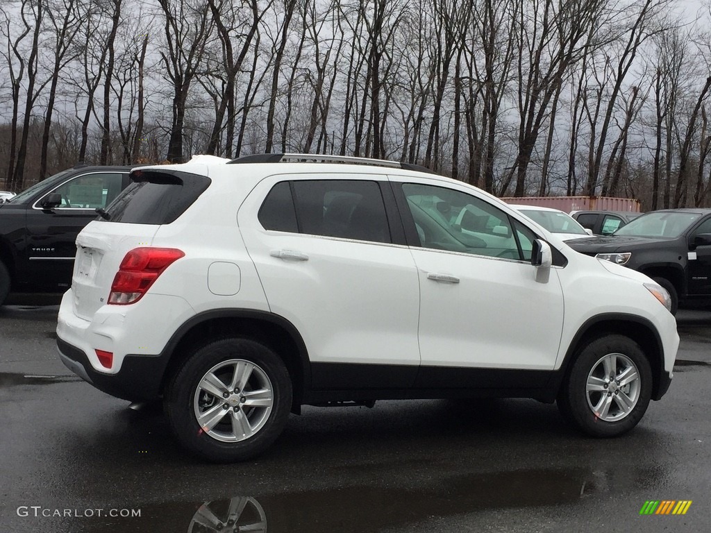 2017 Trax LT AWD - Summit White / Jet Black photo #4