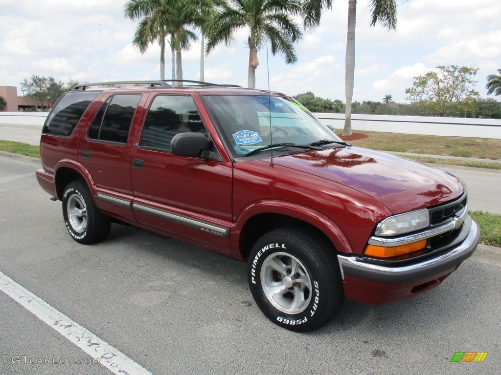 2000 Blazer LS - Majestic Red Metallic / Medium Gray photo #7
