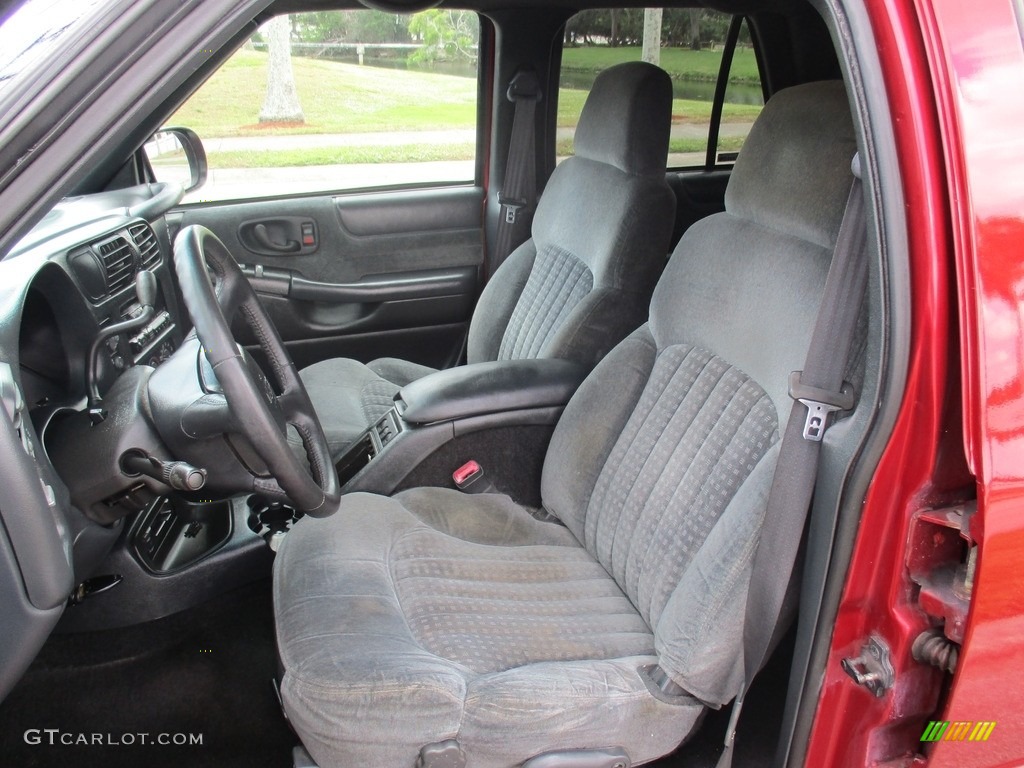 2000 Blazer LS - Majestic Red Metallic / Medium Gray photo #10
