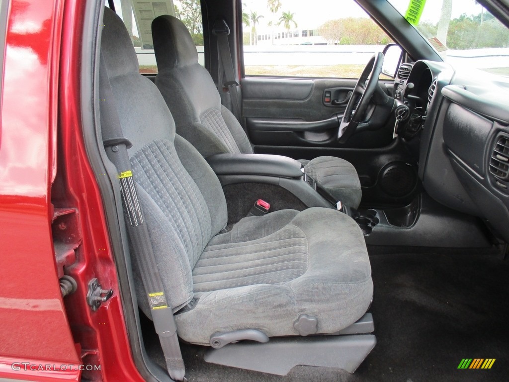 2000 Blazer LS - Majestic Red Metallic / Medium Gray photo #18
