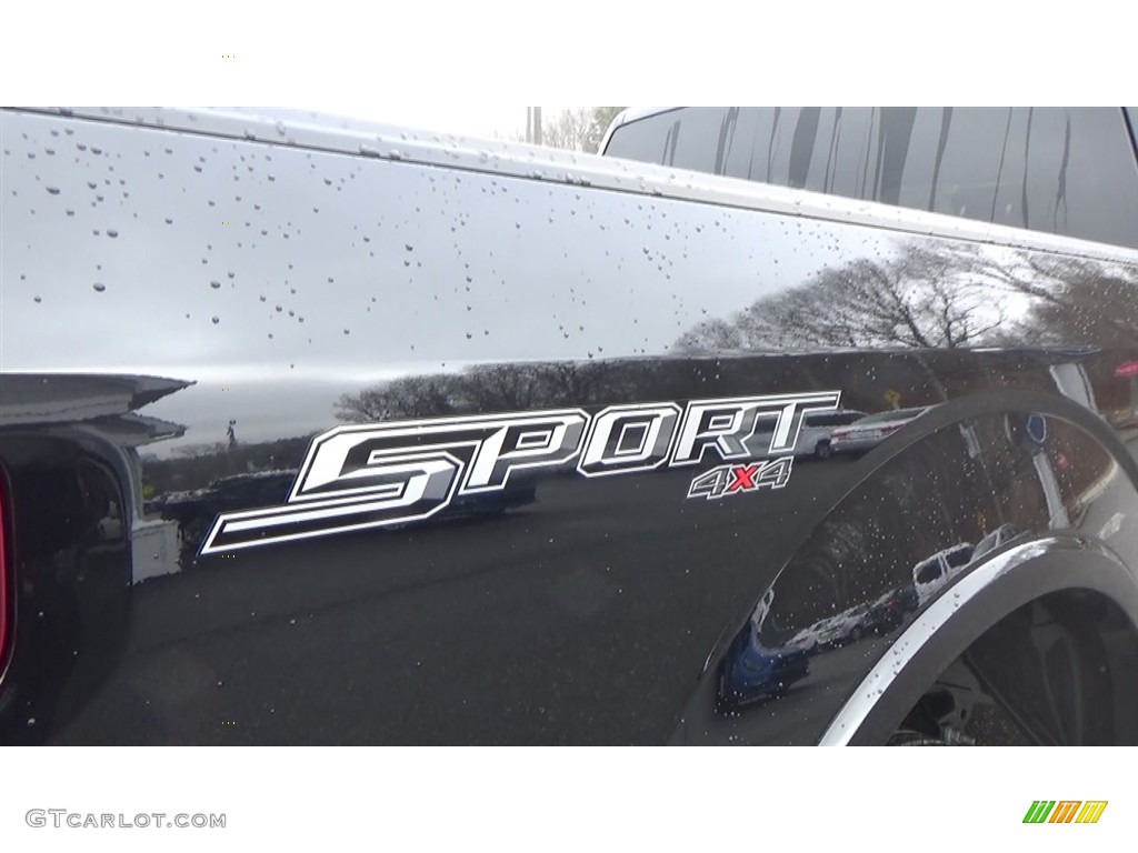 2017 F150 XLT SuperCab 4x4 - Shadow Black / Black photo #9