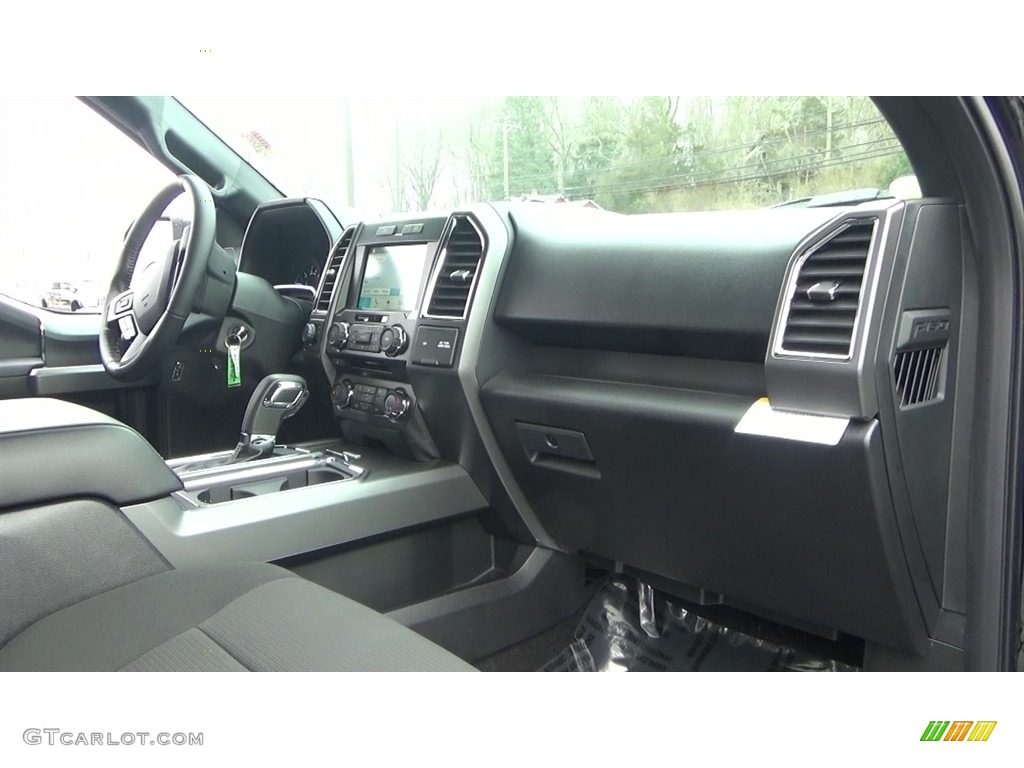 2017 F150 XLT SuperCab 4x4 - Shadow Black / Black photo #26