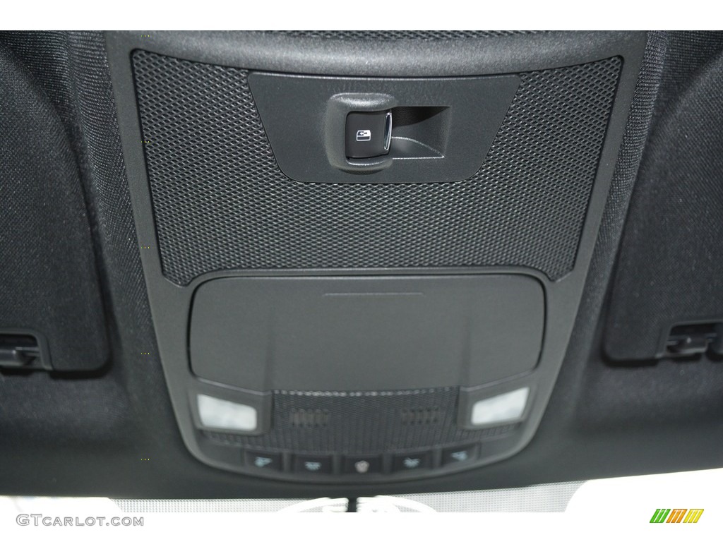 2017 F150 XLT SuperCrew 4x4 - Lightning Blue / Black photo #22