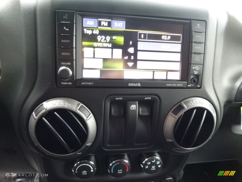 2017 Wrangler Sport 4x4 - Gobi / Black photo #20