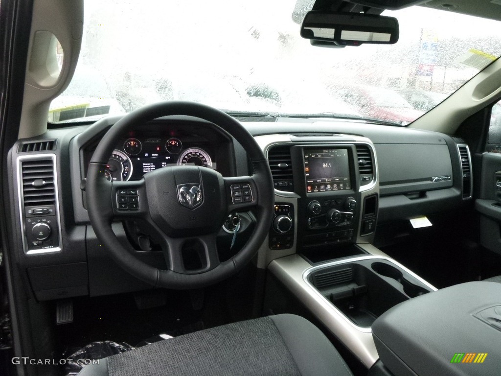 Black/Diesel Gray Interior 2017 Ram 1500 Big Horn Crew Cab 4x4 Photo #118270563