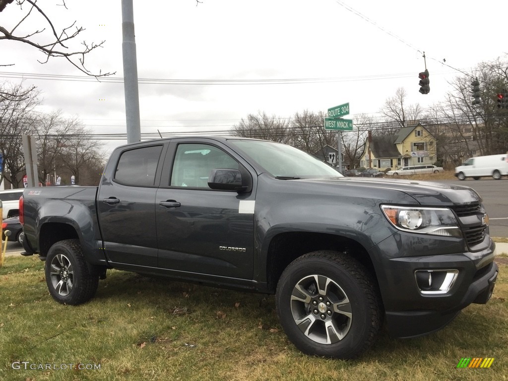 Cyber Gray Metallic 2017 Chevrolet Colorado Z71 Crew Cab 4x4 Exterior Photo #118270761