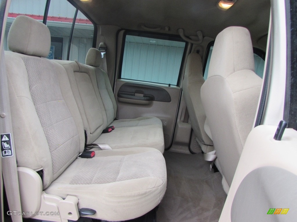2004 F250 Super Duty XLT Crew Cab 4x4 - Arizona Beige Metallic / Medium Parchment photo #15