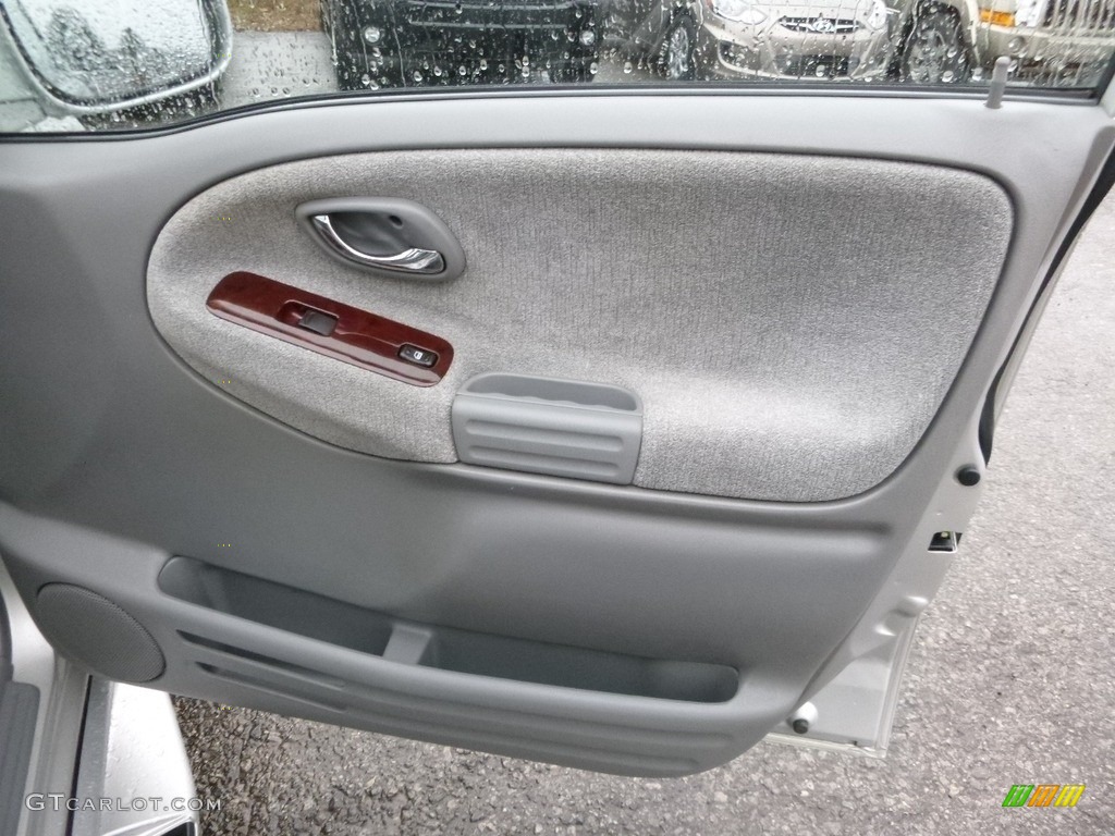 2006 XL7 7 Passenger AWD - Silky Silver Metallic / Gray photo #6
