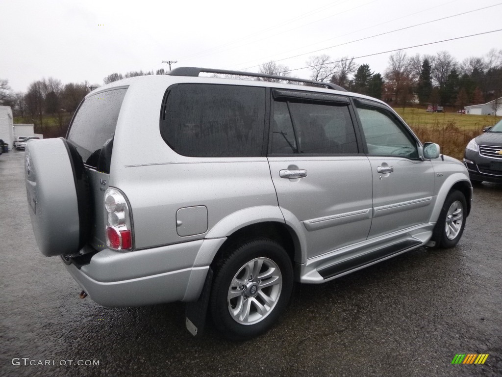 2006 XL7 7 Passenger AWD - Silky Silver Metallic / Gray photo #7