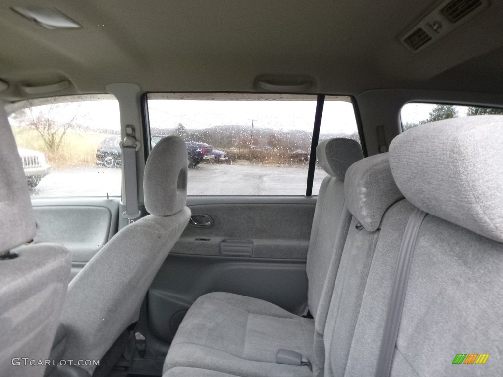 2006 XL7 7 Passenger AWD - Silky Silver Metallic / Gray photo #14