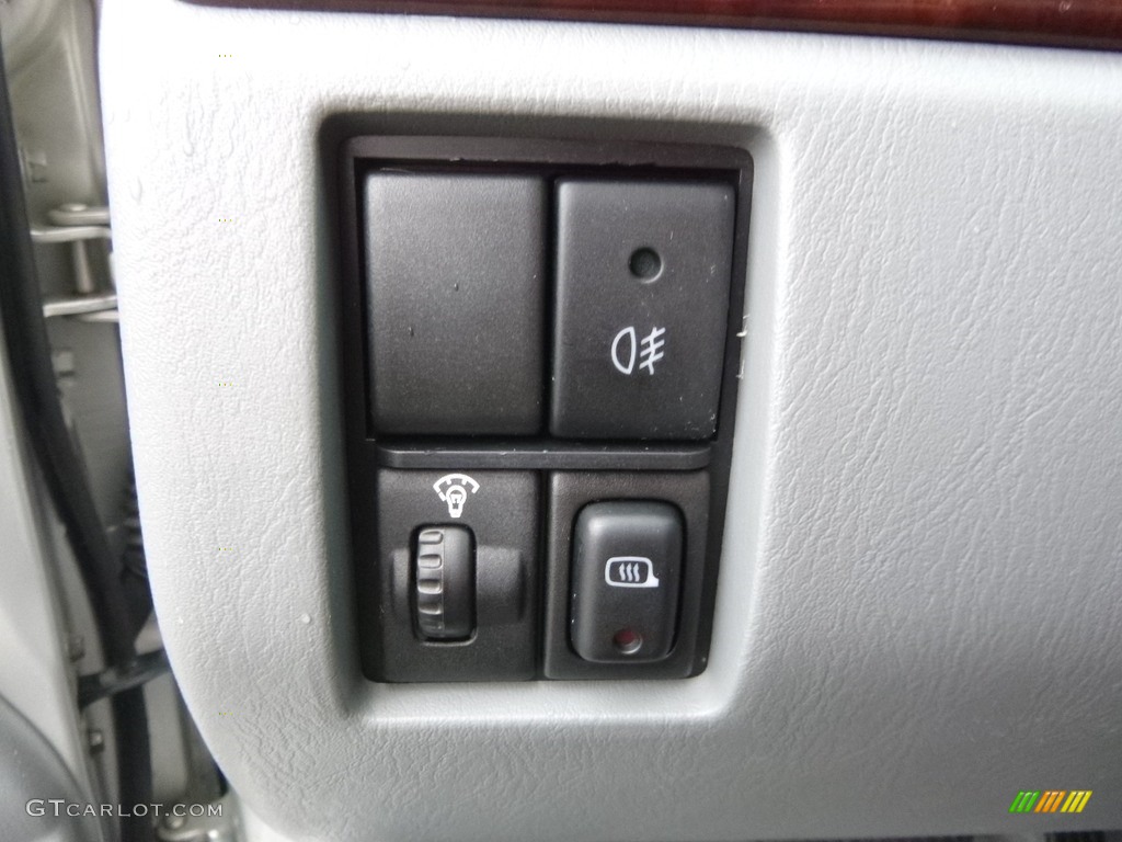 2006 XL7 7 Passenger AWD - Silky Silver Metallic / Gray photo #19