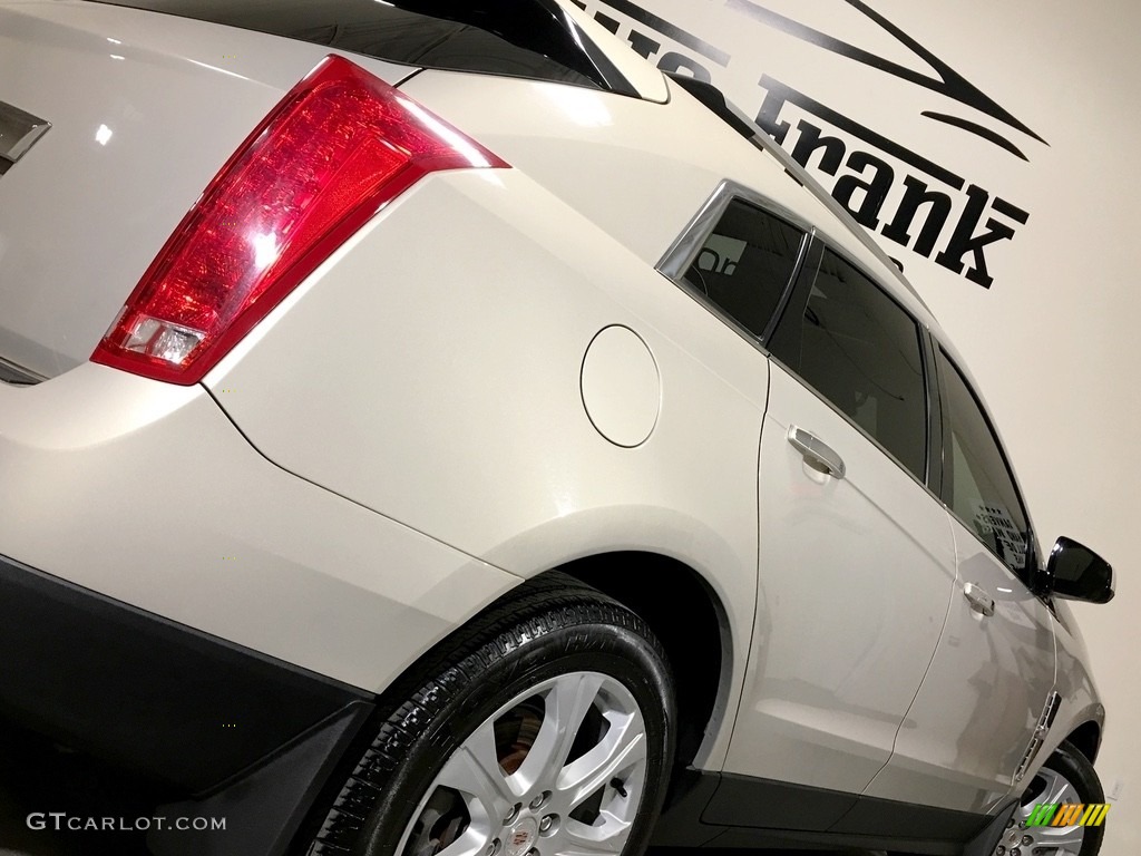 2010 SRX V6 - Gold Mist / Shale/Brownstone photo #14
