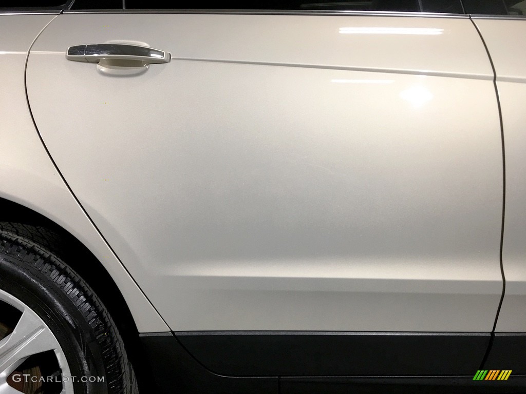 2010 SRX V6 - Gold Mist / Shale/Brownstone photo #28