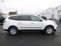 Summit White - Traverse LS AWD Photo No. 7