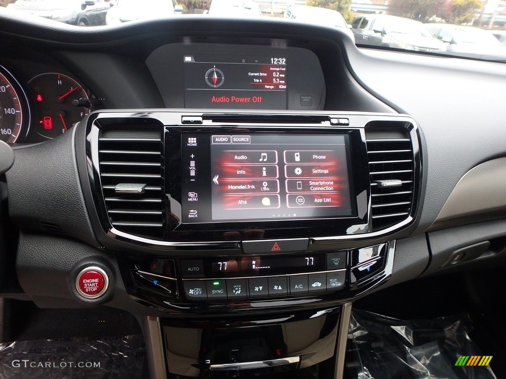 2017 Honda Accord EX-L Coupe Controls Photo #118280703