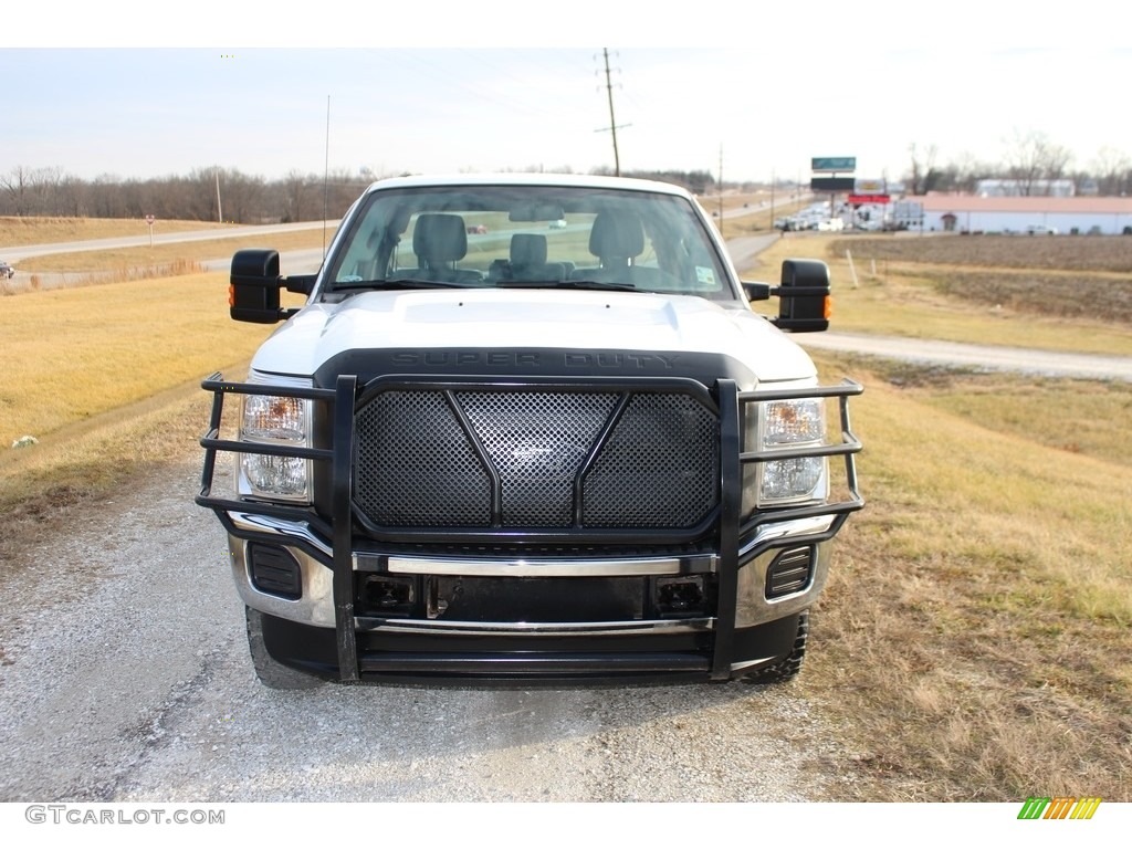 2015 F250 Super Duty XLT Super Cab 4x4 - Oxford White / Steel photo #9