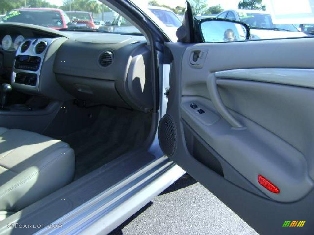 2004 Stratus R/T Coupe - Ice Silver Pearlcoat / Dark Taupe/Medium Taupe photo #18