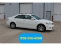 2011 Super White Toyota Camry Hybrid  photo #28