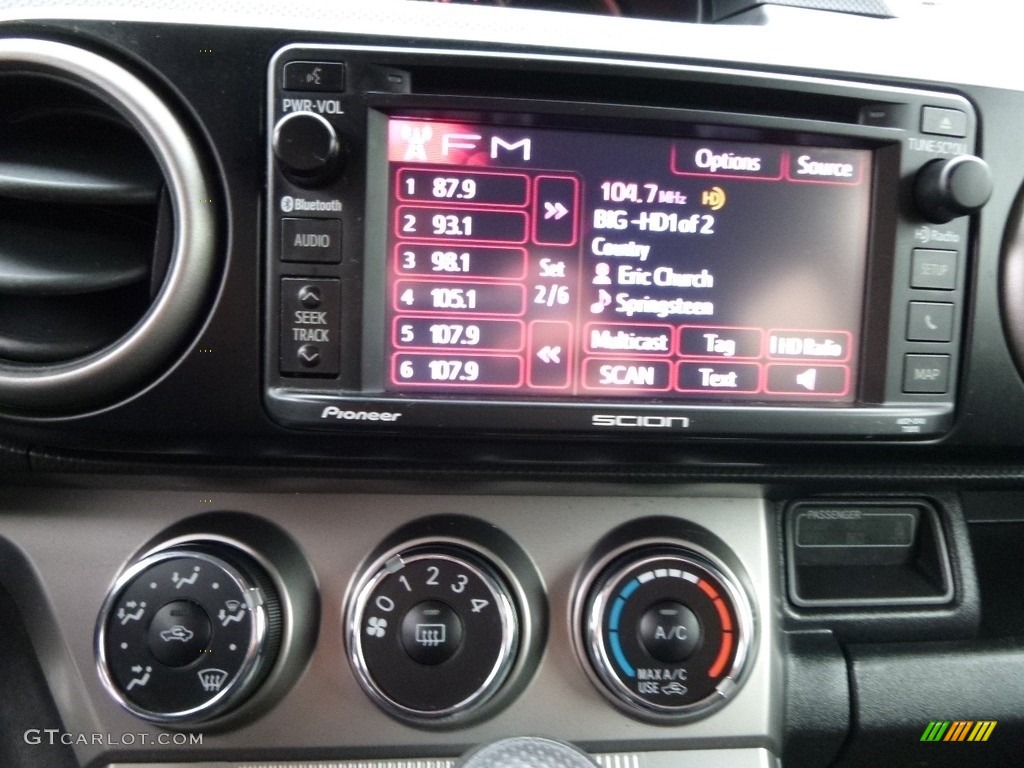 2013 xB  - Nautical Blue Metallic / Dark Gray photo #26
