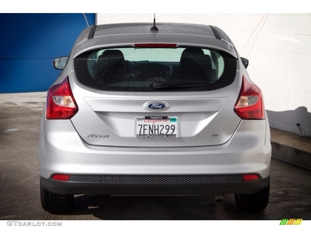 2014 Focus SE Hatchback - Ingot Silver / Charcoal Black photo #9