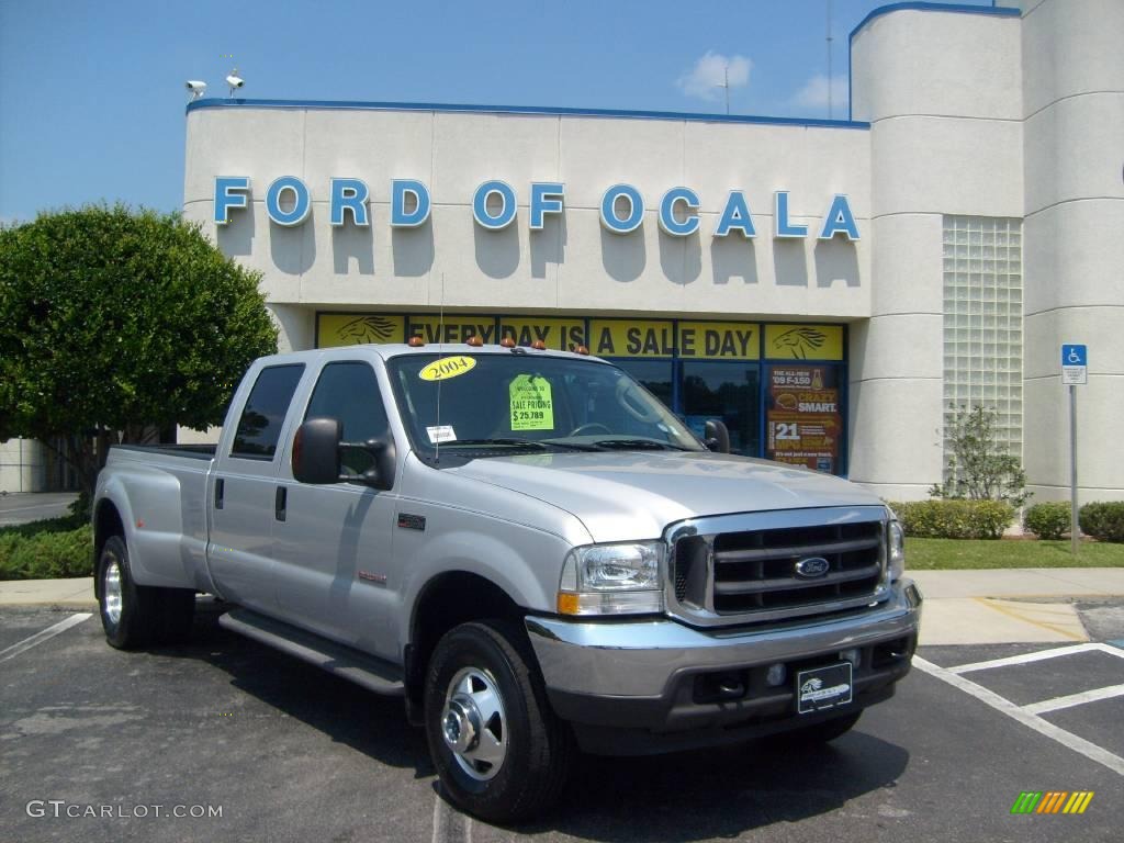 Silver Metallic Ford F350 Super Duty