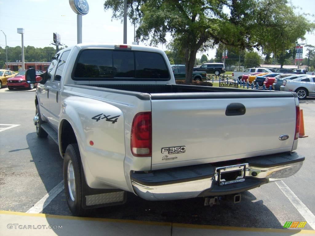 2004 F350 Super Duty Lariat Crew Cab 4x4 Dually - Silver Metallic / Medium Flint photo #5