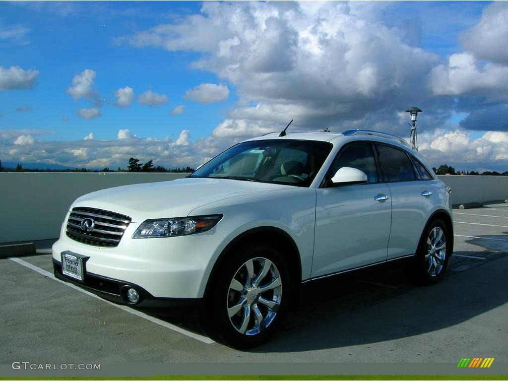 Ivory Pearl White Infiniti FX