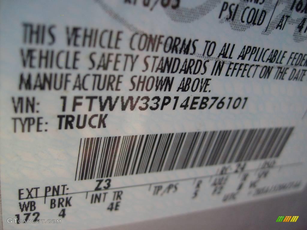 2004 F350 Super Duty Lariat Crew Cab 4x4 Dually - Silver Metallic / Medium Flint photo #15