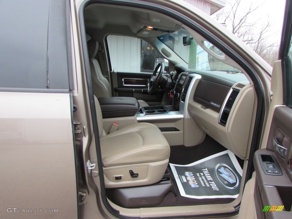 2010 Ram 2500 Laramie Mega Cab 4x4 - Austin Tan Pearl / Light Pebble Beige/Bark Brown photo #26