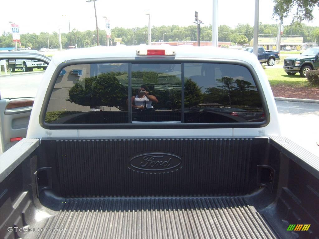 2004 F350 Super Duty Lariat Crew Cab 4x4 Dually - Silver Metallic / Medium Flint photo #27