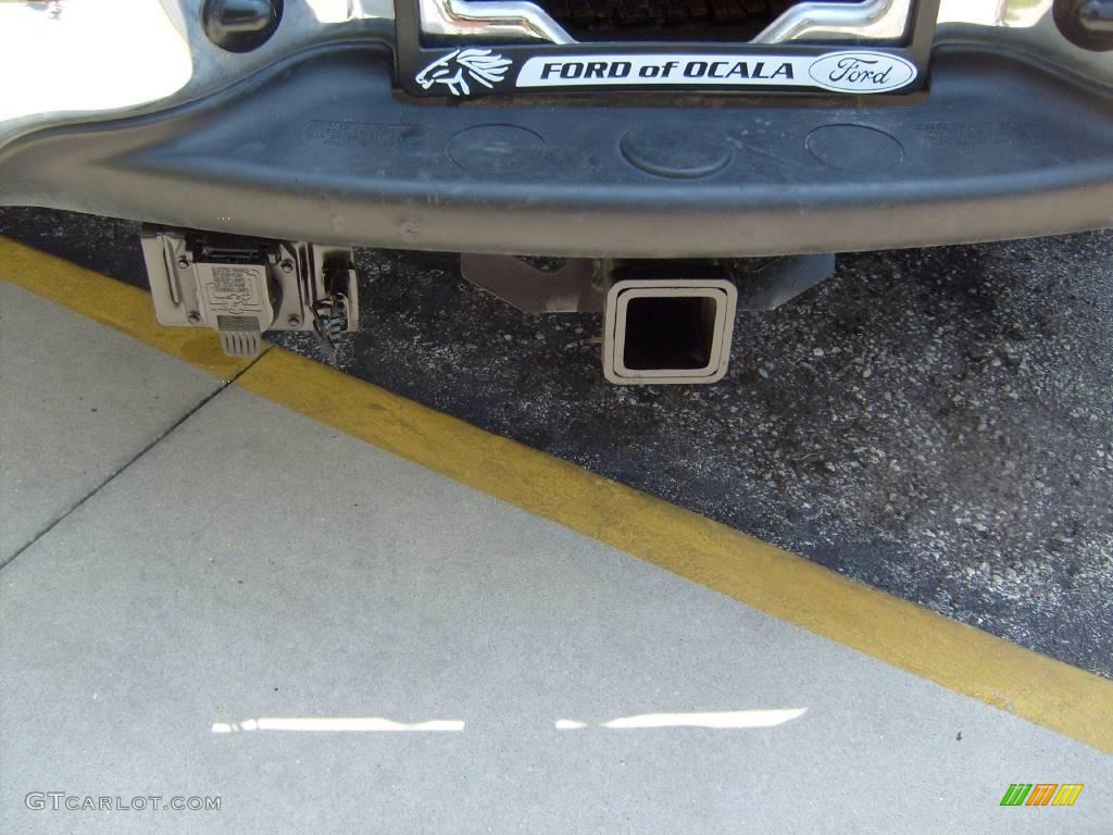 2004 F350 Super Duty Lariat Crew Cab 4x4 Dually - Silver Metallic / Medium Flint photo #30