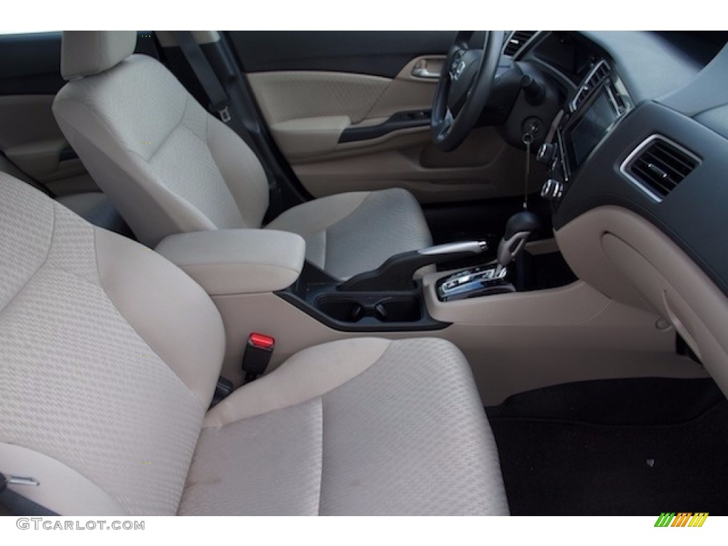 2015 Civic SE Sedan - Taffeta White / Black photo #16