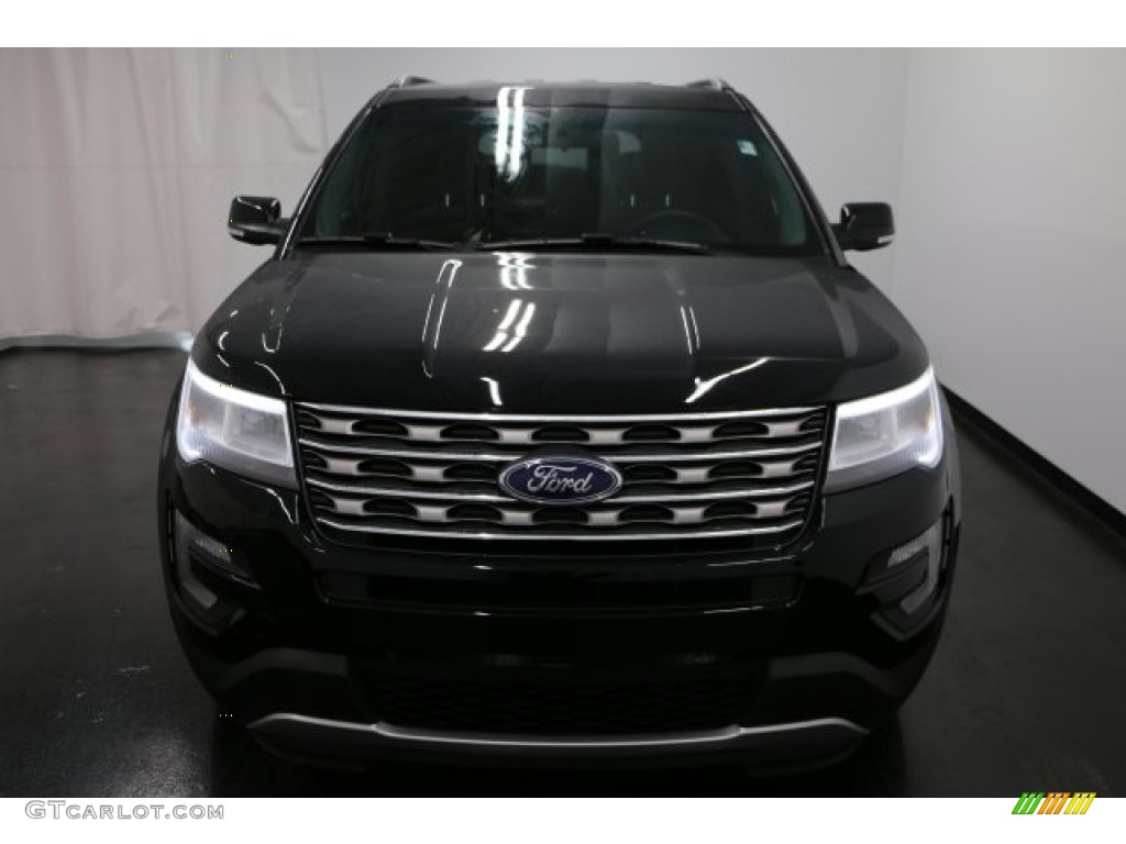 2017 Explorer XLT 4WD - Shadow Black / Ebony Black photo #7