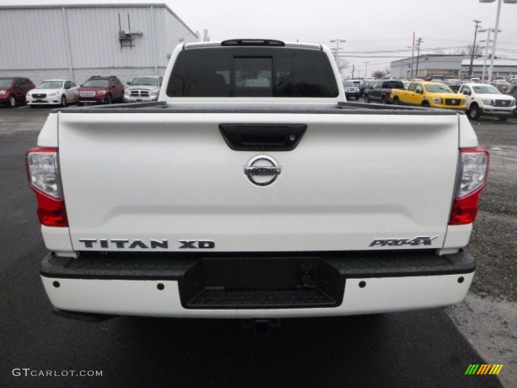 2017 TITAN XD PRO-4X Crew Cab 4x4 - Glacier White / Black photo #9