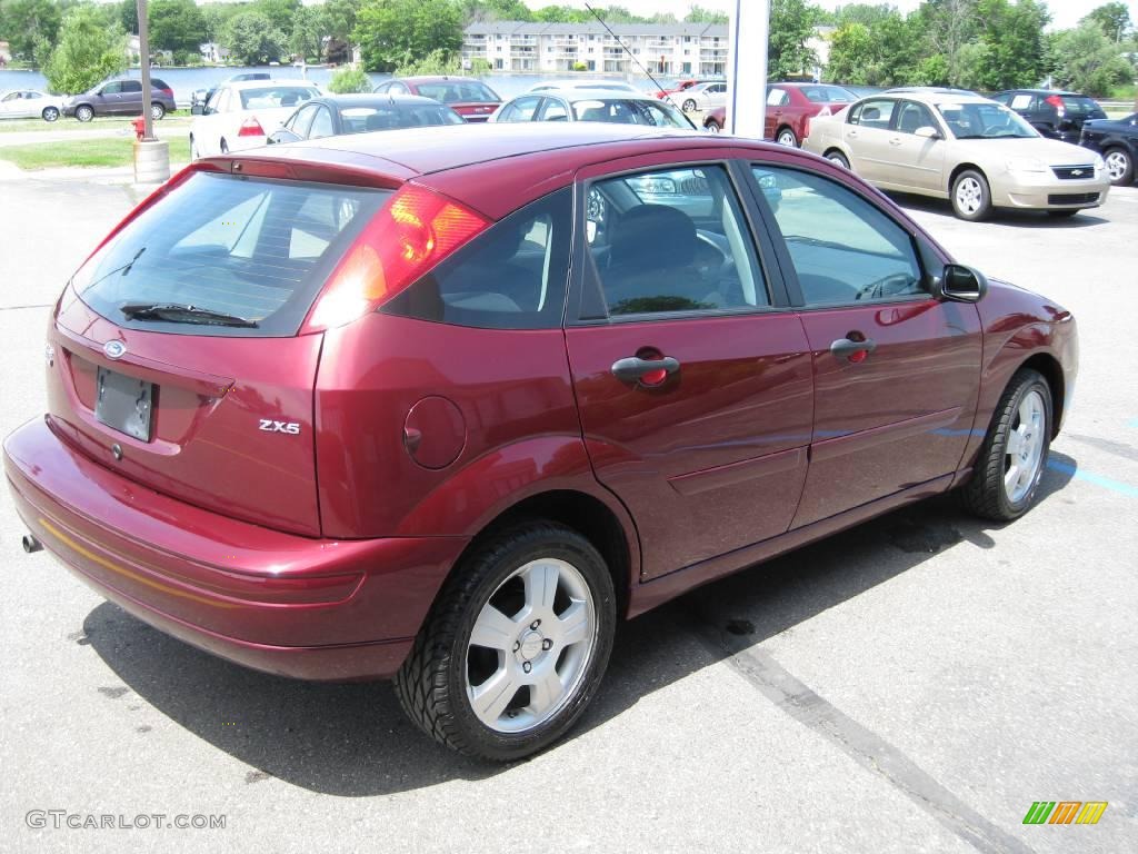 2006 Dark Toreador Red Metallic Ford Focus Zx5 Ses