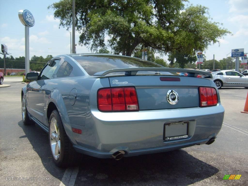 2007 Mustang GT Premium Coupe - Windveil Blue Metallic / Light Graphite photo #5