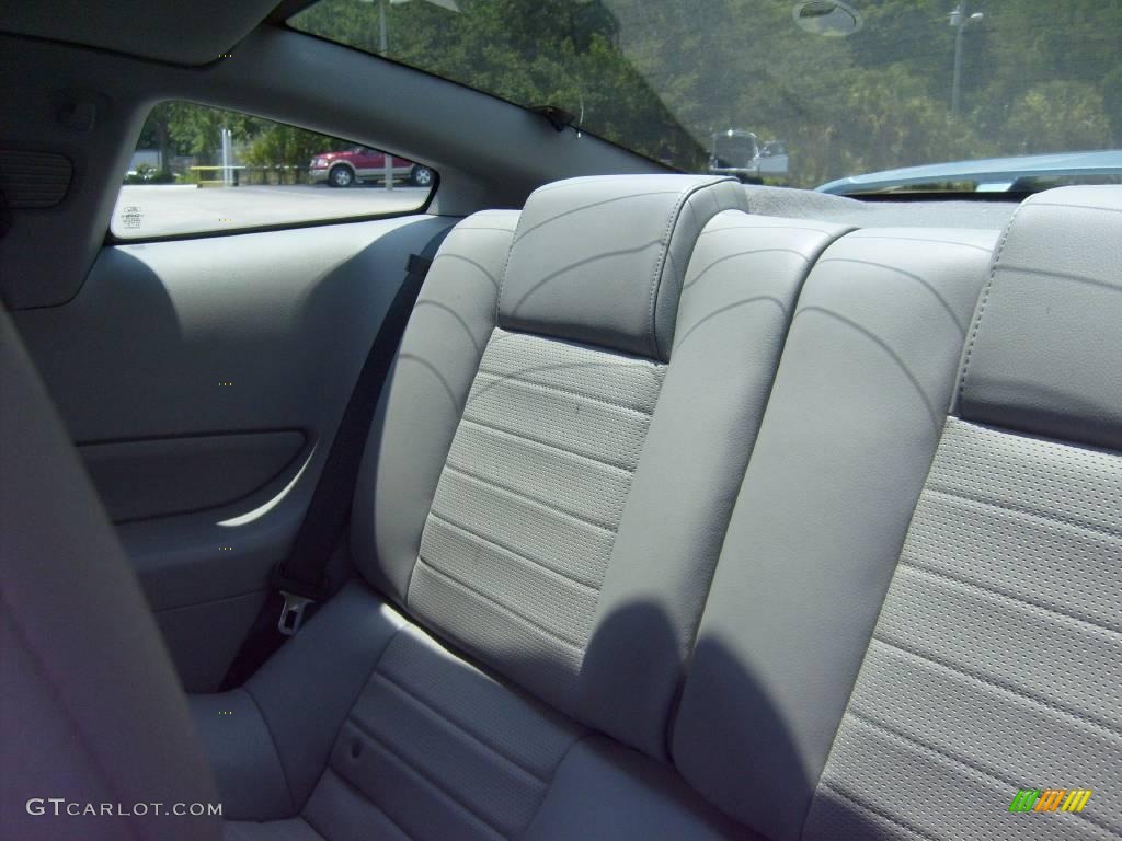 2007 Mustang GT Premium Coupe - Windveil Blue Metallic / Light Graphite photo #20